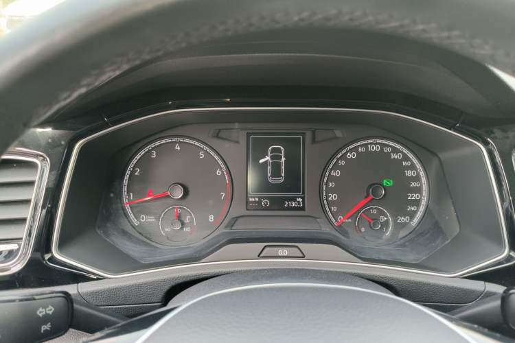 Used Volkswagen T-ROC 2018 280TSI DSG Four-Wheel Drive Comfort Version China V Standard Instrument Cluster