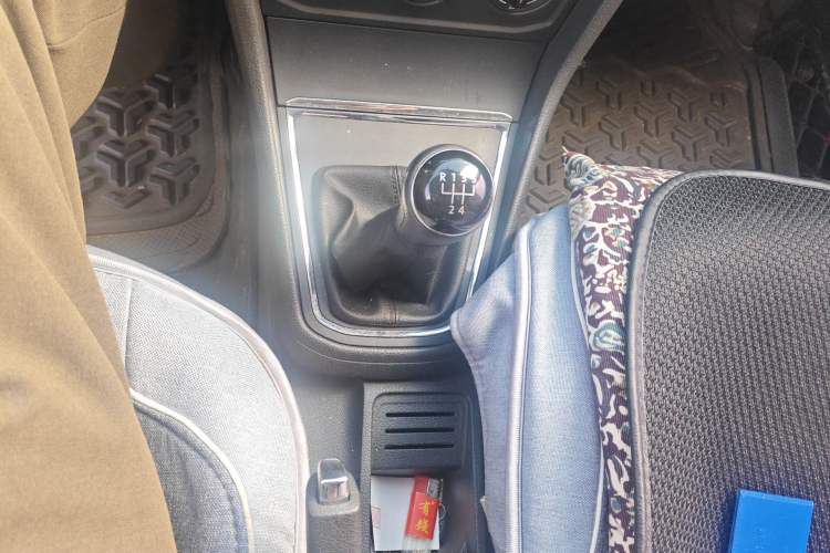 Used Volkswagen Bora 2017 1.6L Manual Fashion Model
