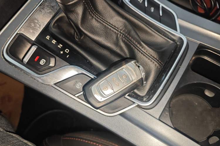 Used Geely Auto Vision S1 2019 Upgraded Model 1.5L CVT Luxury Version