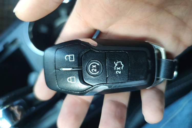 Used Ford Explorer 2017 2.3T Elite Edition
