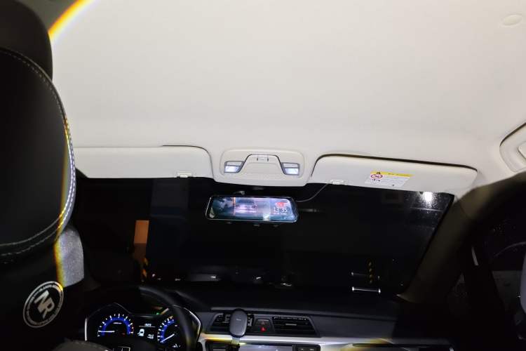 Used Geely Auto Vision X3 2019 Upgraded Model 1.5L Manual Elite Version