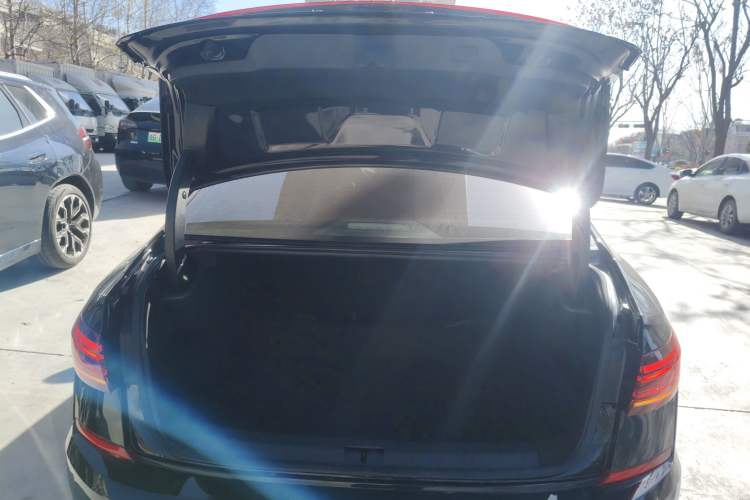 Used Volkswagen Passat 2022 330TSI Starry Elite Edition
