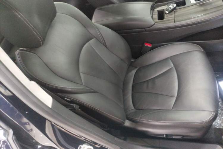 Used Buick LaCrosse 2022 652T Luxury Version