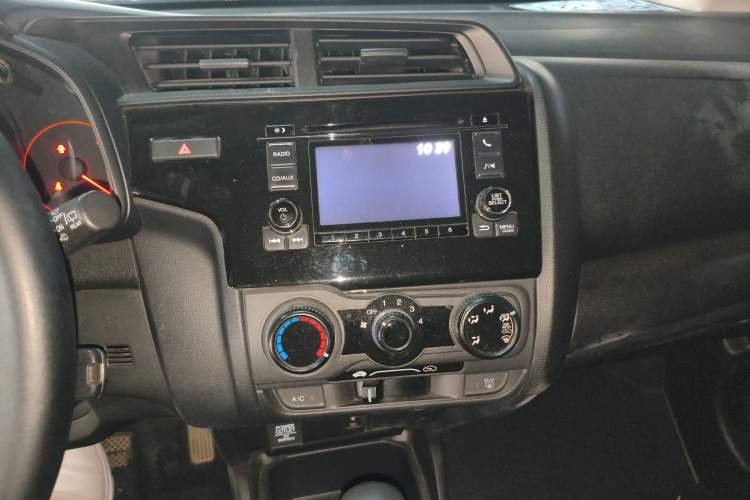 Used Honda Fit 2018 1.5L CVT Comfort Sunroof Version