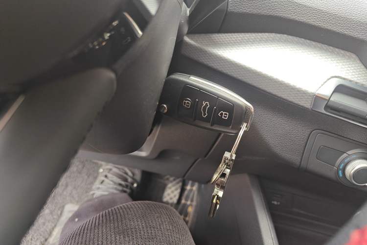 Used Audi Q2L 2021 35 TFSI Progressive Dynamic Edition