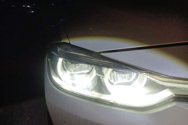 Used BMW 3 Series 2017 320Li Fashion Model
