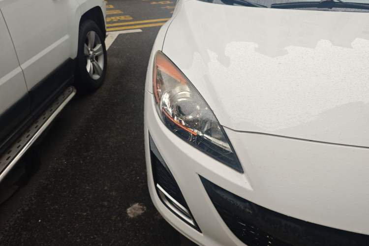 Used Mazda 3 2013 Sedan 1.6L Automatic Elite Model Right Front Headlight