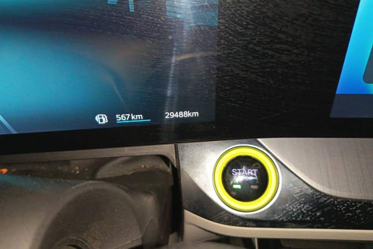 Used Roewe Jing 2022 2.0T Blue Whale Edition Odometer Close Up