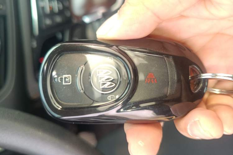 Used Buick Envision 2015 20T Two-Wheel-Drive Leading Model