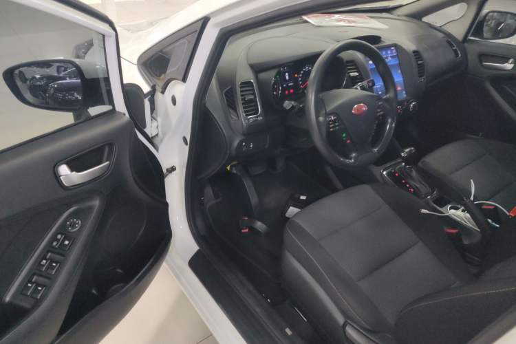 Used Kia K3 2016 1.6L Automatic GL Driver Seat