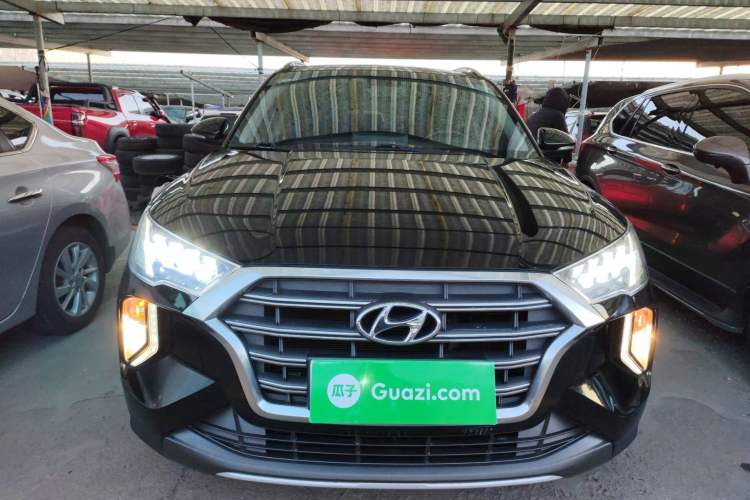 Used Hyundai Tucson 2019 280TGDi Dual-Clutch Two-Wheel Drive Fashion Edition China V Standard

