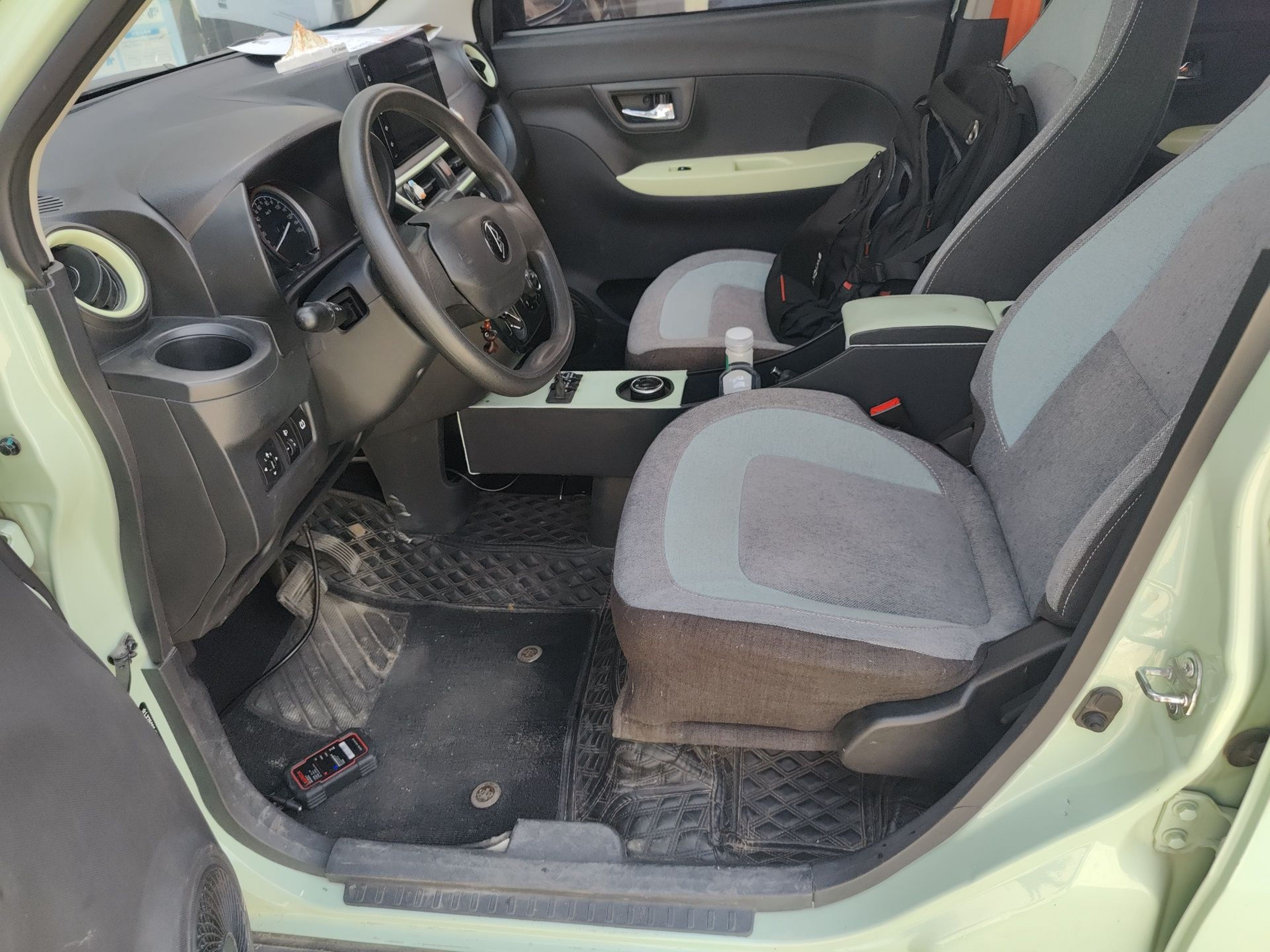 Interior delantero