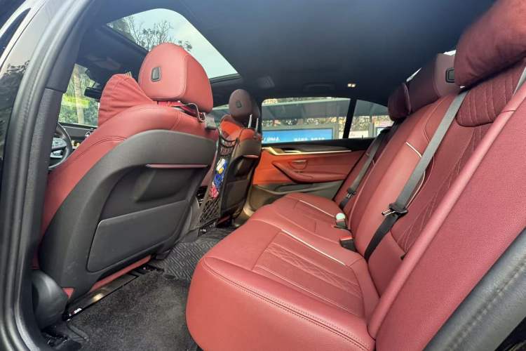 Used BMW 5 Series 2023 Restyled 530Li Leading Edition M Sport Package