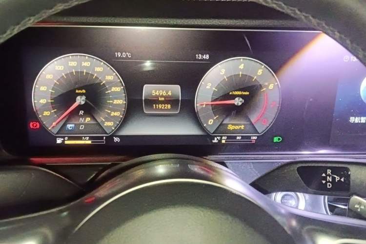 Used Mercedes-Benz E-Class 2019 Restyled E 300 L Luxury Edition
