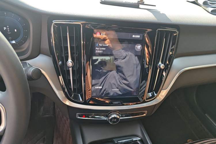 Used Volvo S60 2025 B4 Zhiyi Luxury Edition