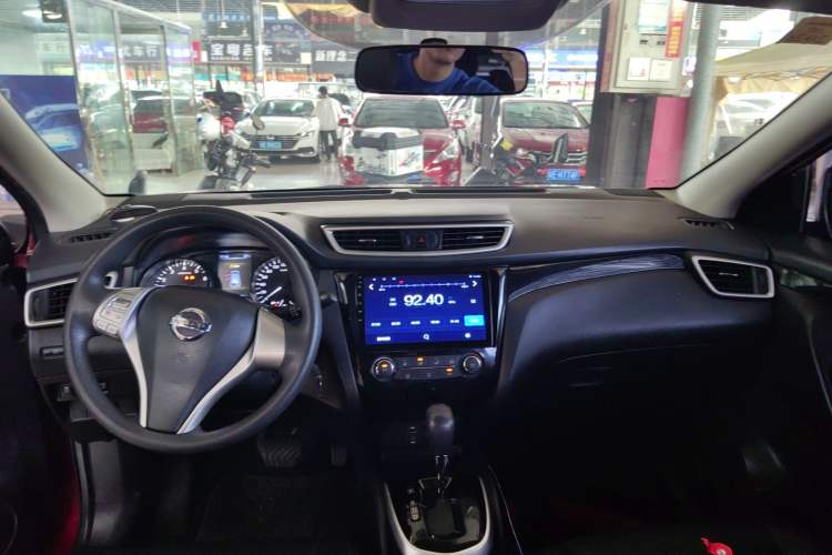 Used Nissan Qashqai 2016 2.0L CVT Elite Edition