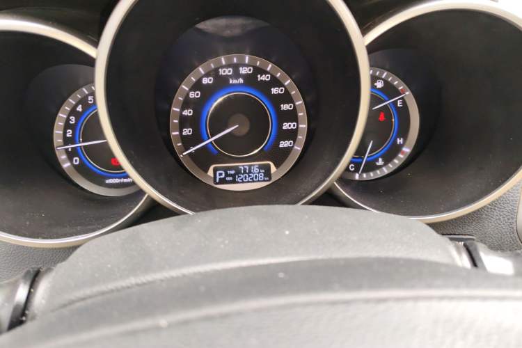 Used CHANGAN Eado 2015 1.6L Automatic Luxury Model
