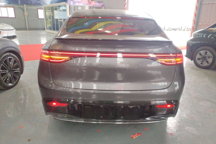 Used Hima Luxeed R7 2024 All-Electric 667 km Max