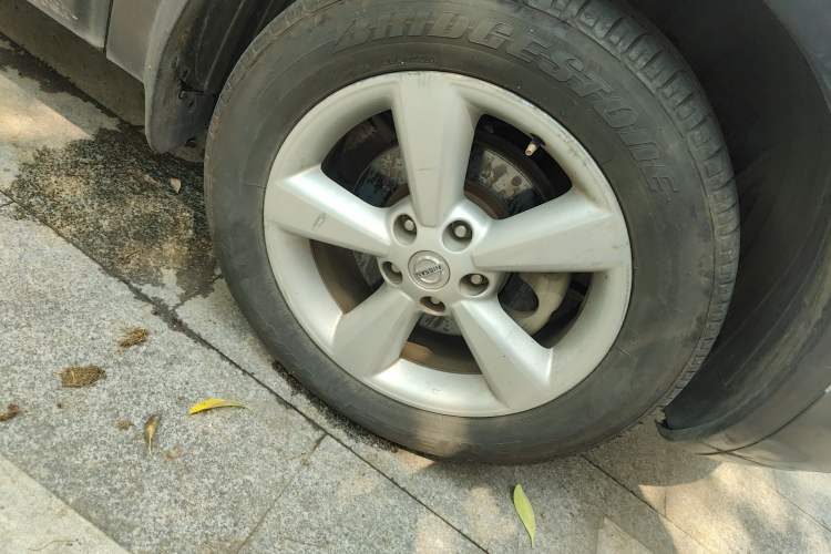 Used Nissan Qashqai 2012 2.0 XV LE CVT 2WD Right Front Wheel Hub