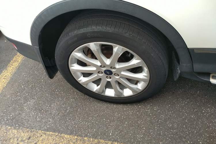 Used Ford Kuga 2015 2.0L GTDi Four-Wheel Drive Elite Model