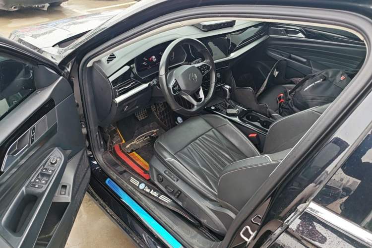 Used Volkswagen Passat 2022 330TSI Luxury Edition

