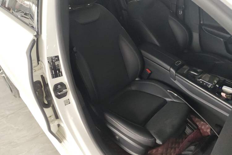 Used Mercedes-Benz A-Class 2021 A 200 L Sport Sedan Fashion Model