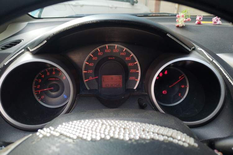 Used Honda Fit 2011 1.3L automatic comfort version