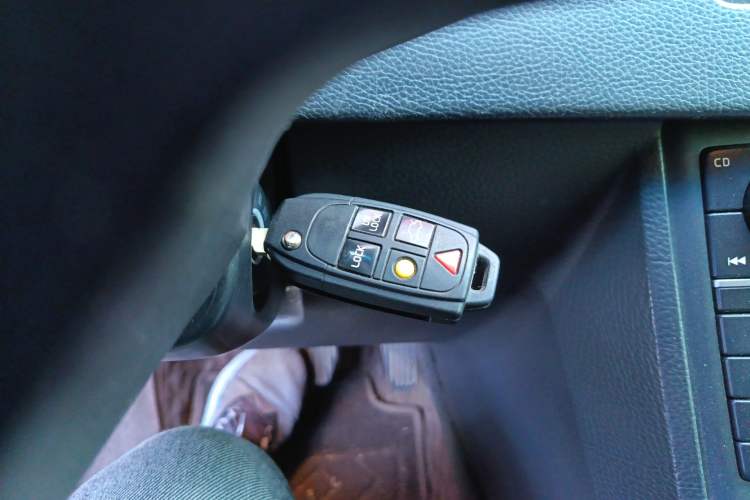 Used Volvo XC90 2011 2.5T Nordic-style Sport Edition Vehicle Key