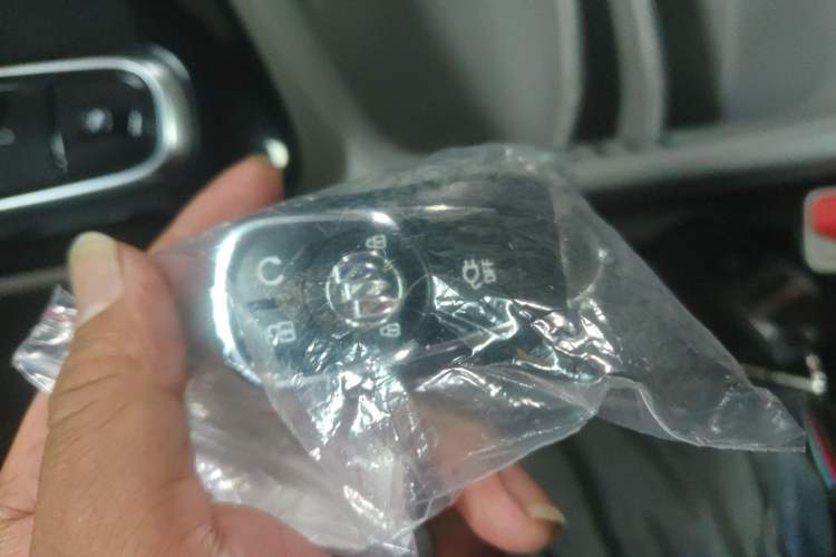 Used Buick Velite 7 2020 652E Connected Smart Edition
