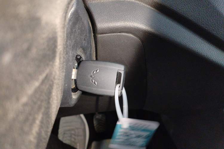 Used Wuling Hongguang V 2022 1.5L Jingqu Version Hydraulic Power Steering LAR