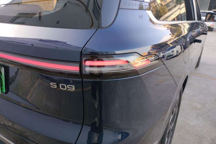 Used Deepal S09 2025 Rear-Drive Ultra+
