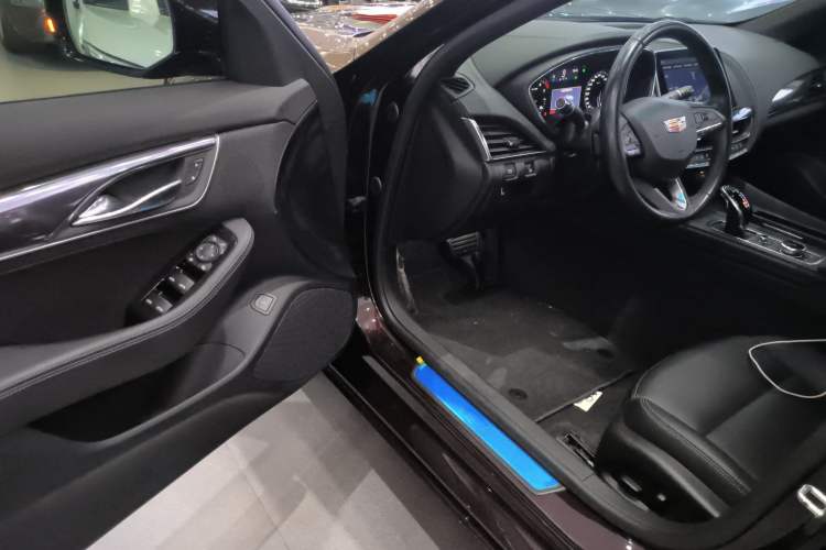 Used Cadillac CT5 2020 28T Fashion Edition
