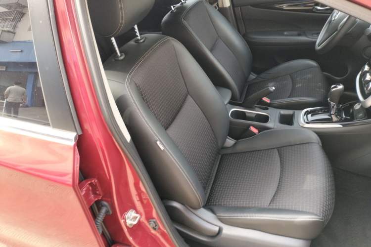 Used Nissan Tiida 2016 1.6L CVT Smart Drive Edition Right Front Seat