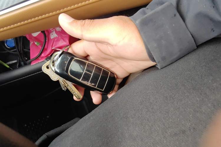 Used AION S 2023 Meizu 580 Lithium Iron Phosphate Interior 1