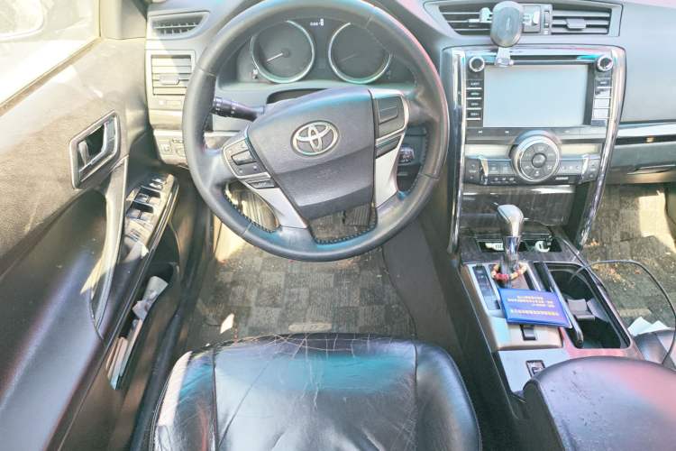 Used Toyota Reiz 2012 2.5V Fengdu Elite Stylish Edition
