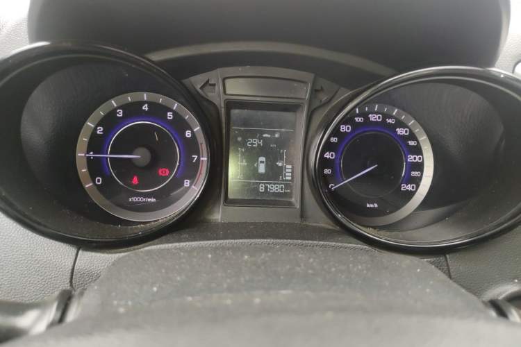 Used CHANGAN CS15 2016 1.5L Manual Fashion Edition
