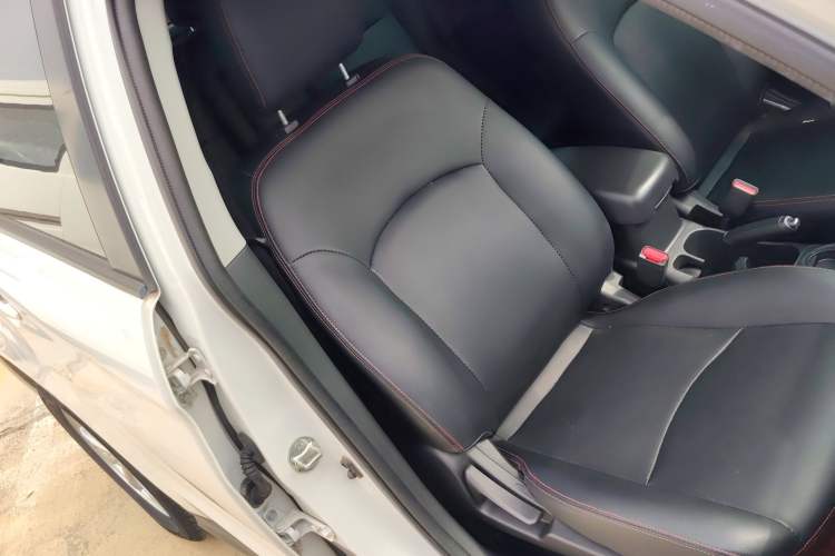 Used Mitsubishi ASX 2013 2.0L CVT Two-Wheel Drive Elite Edition
