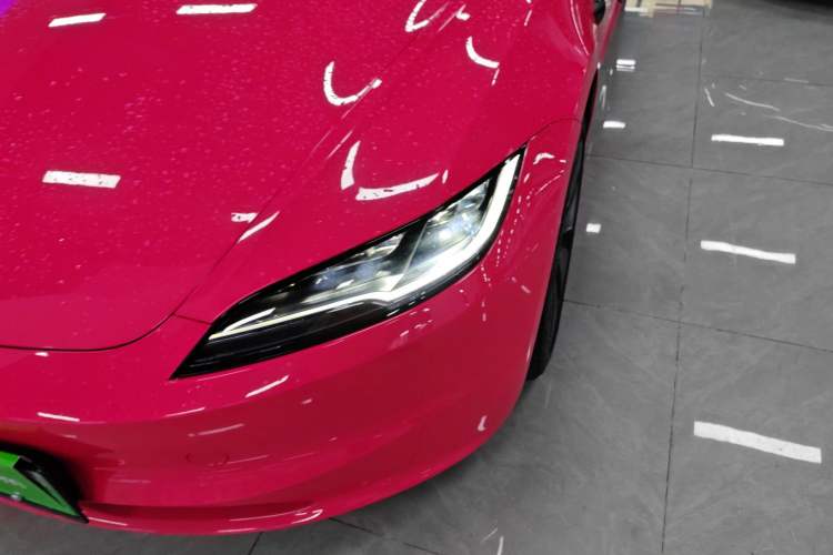 Used Tesla Model 3 2025 Rear-Wheel-Drive Version
