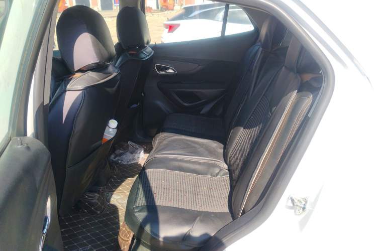 Used Buick Encore 2015 1.4T Automatic Two-Wheel Drive Urban Elite Version