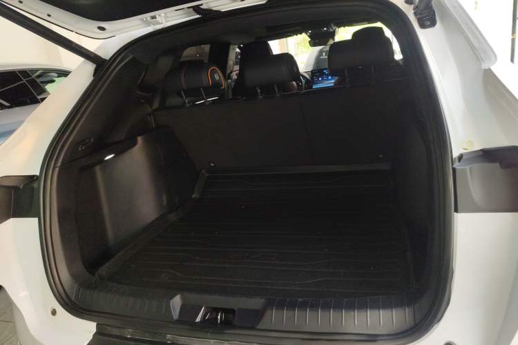 Used BYD Song PLUS New Energy 2021 DM-i 110KM Flagship Model Trunk