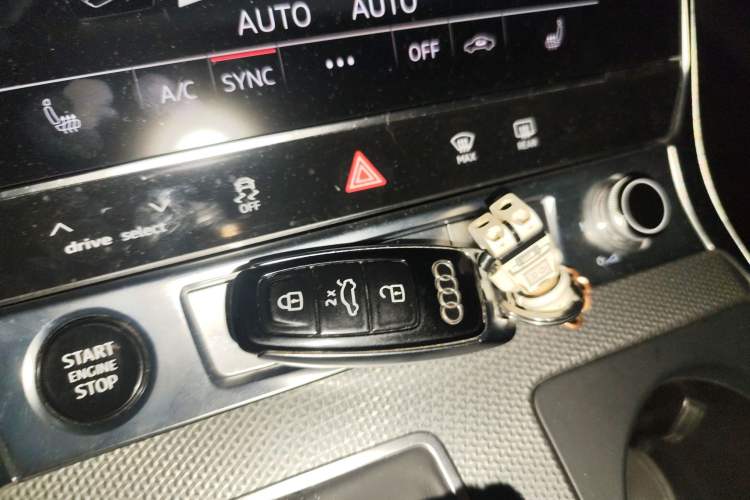 Used Audi A6 2021 allroad quattro Explorer 55 TFSI Prestige Off-Road Model