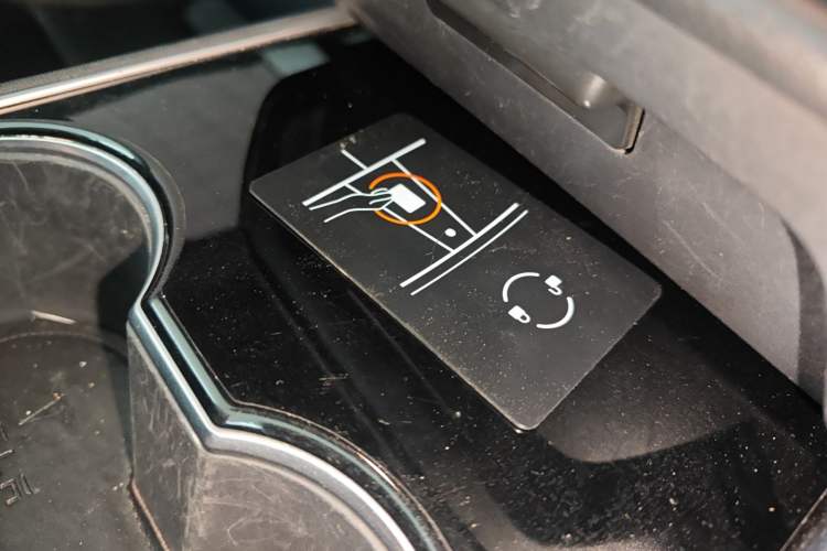 Used Tesla Model 3 2020 Revised Version Standard Range Rear-Wheel Drive – Upgraded Edition