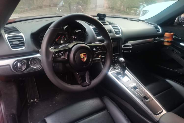 Used Porsche Boxster 2015 Boxster Style Edition 2.7L Center Console