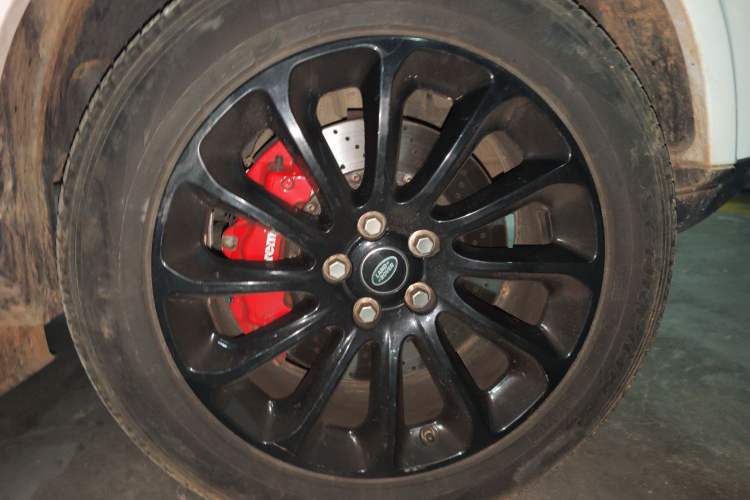 Used Land Rover Discovery 2016 3.0 SC Obsidian Black Heritage Edition SE