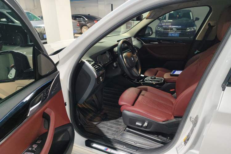 Used BMW iX3 2022 Updated Leading Version