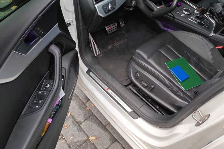 Used Audi A4L 2019 40 TFSI Sporty Version China VI