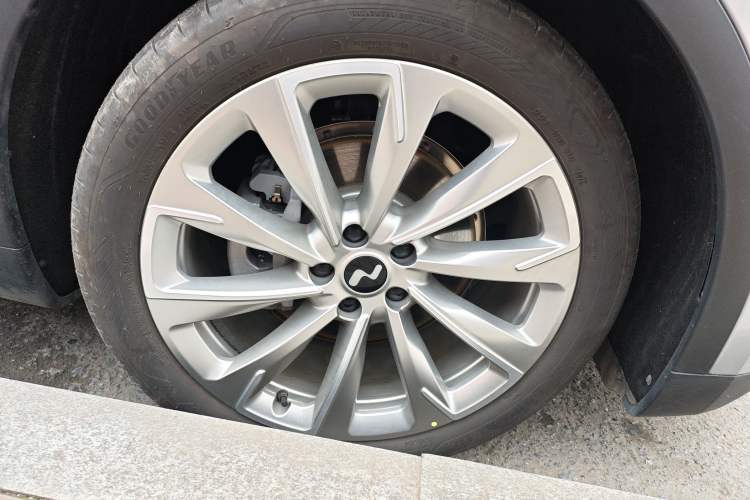 Used ONVO L60 2025 Model—60 kWh Rear-Wheel-Drive Version
