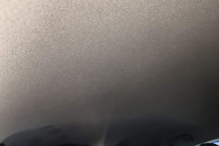 Used Toyota C-HR 2018 2.0L Luxury Edition China VI Standard
