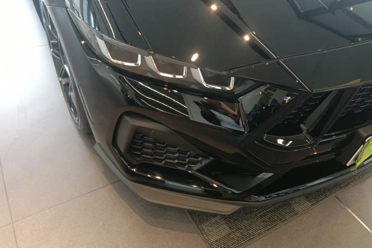 Used Ford Mustang 2024 2.3T EcoBoost Hardtop Performance Edition Right Front Headlight