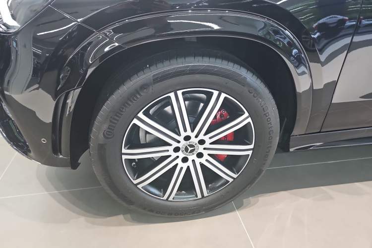 Used Mercedes-Benz GLE 2023 GLE 350 4MATIC Stylish Model Exterior 4